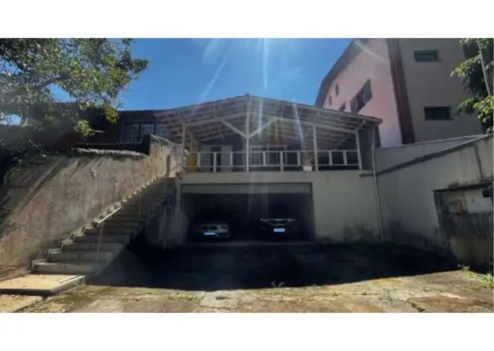Terreno em leilão em Cotia