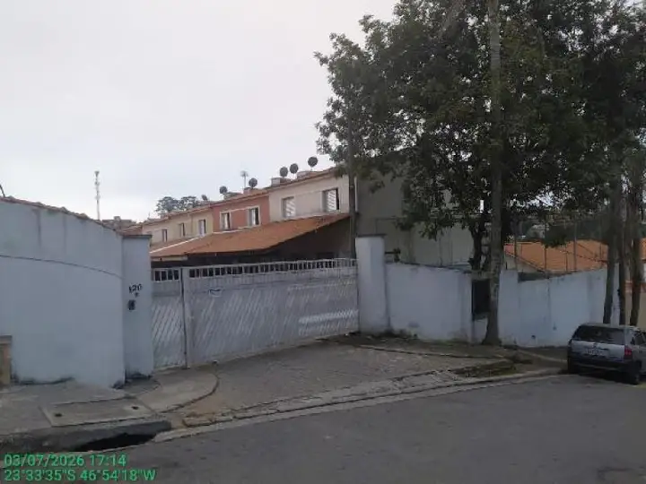 Casa em leilão em Jandira