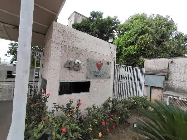 Imóvel em leilão - RUA DOS CAQUIZEIROS, N. 48, Apto 105, BL 09, LT 25, QD C, PAL 13020, COSMOS, RIO DE JANEIRO, RJ