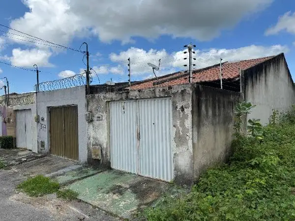 Casa em leilão em Itaitinga