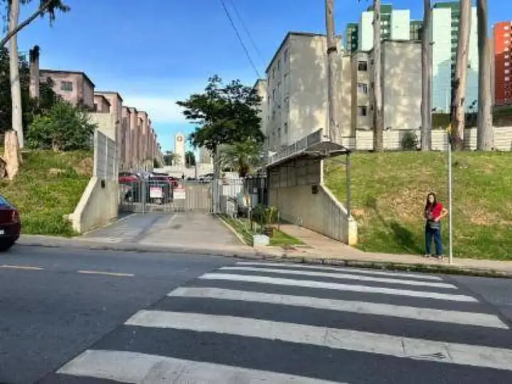 Leilão de Apartamento - Vila Taipas - São Paulo/SP cod: 236554