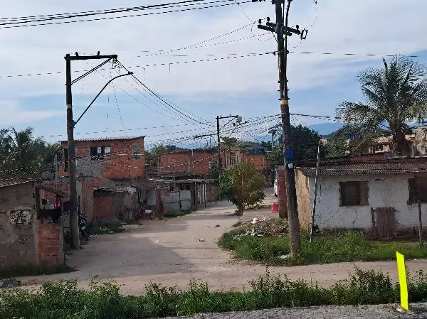 Imóvel em leilão - AVENIDA LUIZ CORREA DA SILVA ANTIGA AV ALODIAL, N. 254, LT 1356, BOACU, SAO GONCALO, RJ