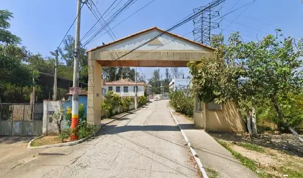 Imóvel em leilão - R MARISA RESENDE BASTOS, N. 120, Apto 302, BL 04, DAS GRACAS, BELFORD ROXO, RJ