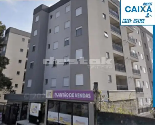 Residenciais em leilão em Cotia