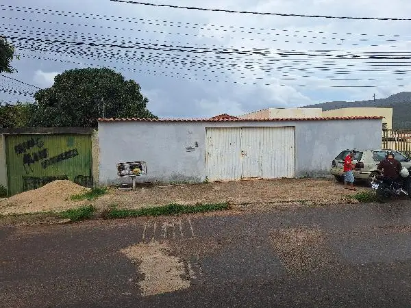 Imóvel em leilão - AVENIDA TOM JOBIM, N. 41, CS 05 LT 03 QD 02, JARDIM MONTANHES, IBIRITE, MG