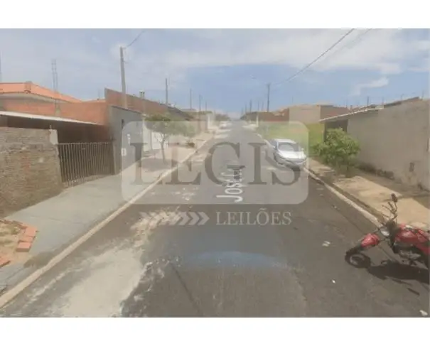 Residenciais em leilão em Monte Alto
