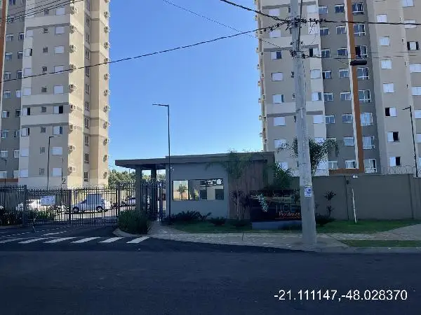 Apartamento em leilão em Sertãozinho