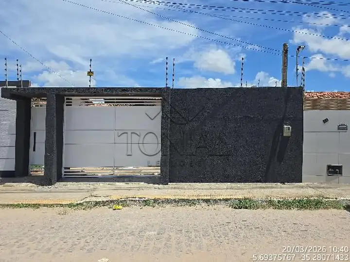 Casa em leilão em Extremoz