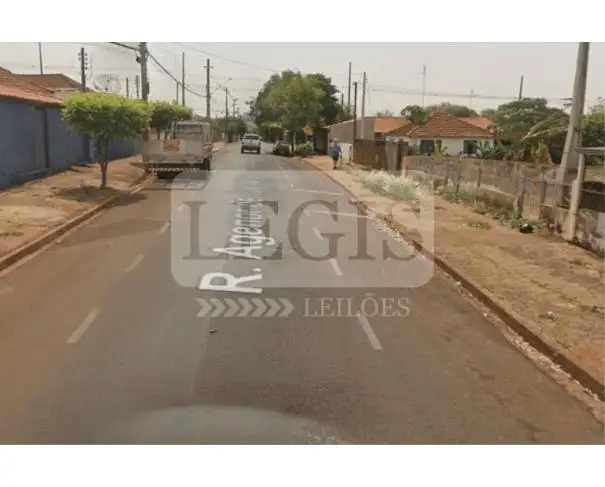 Residenciais em leilão em Santa Cruz do Rio Pardo