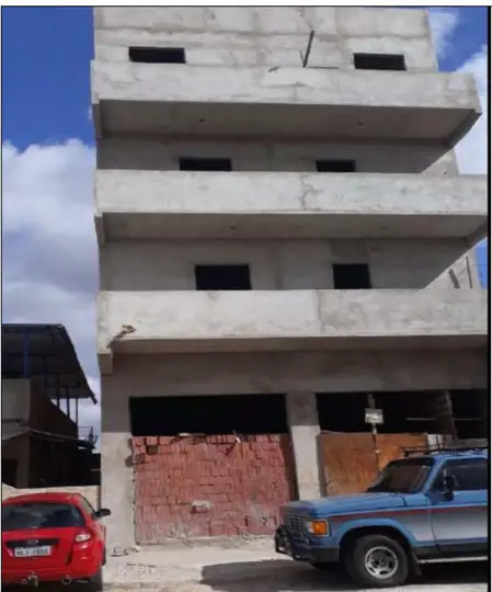 UM TERRENO/PRÉDIO LOCALIZADO EM PEREIROS - SERRA BRANCA - PB.