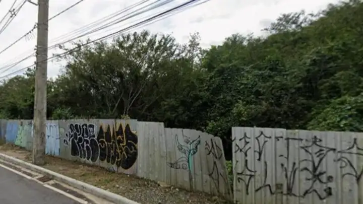 TERRENO COM ÁREA DE 22.759,10M² LOCALIZADO NO BAIRRO CORREGO GRANDE EM FLORIANÓPOLIS/SC