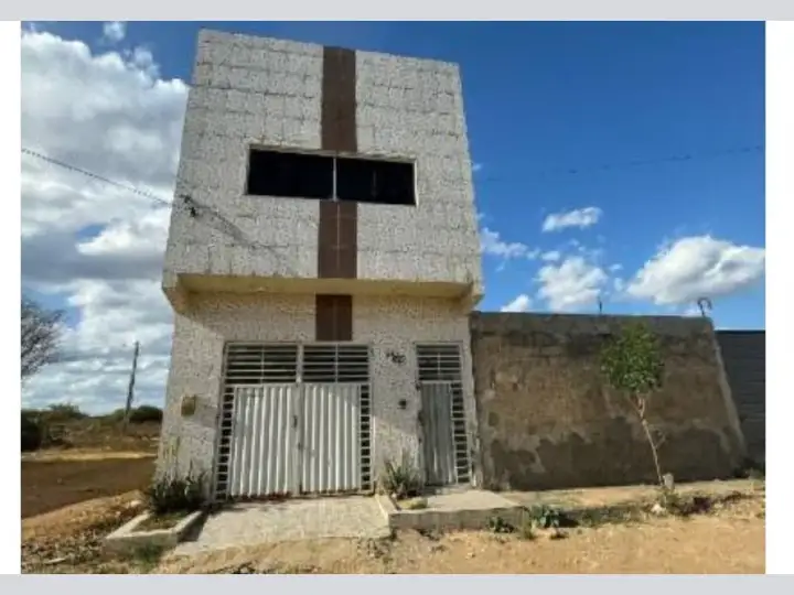 Casa em leilão em Santa Cruz do Capibaribe
