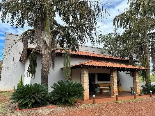 1 (UM) IMÓVEL QUE POSSUI AS INSTALAÇÕES DO UBATÃ THERMAS PARQUE HOTEL, COM ÁREA DE APROXIMADAMENTE 2HA (20.000,00M²) NA ZONA RURAL DE CONCEIÇÃO DAS ALAGOAS/MG