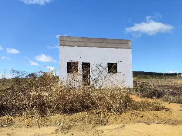 Terreno em leilão em Poções