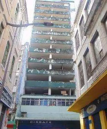 Comercial em leilão em Salvador